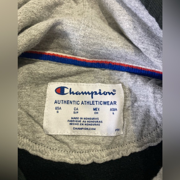 Champion men’s S black logo hoodie - Picture 4 of 4